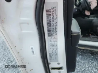 2016 Jeep Cherokee Latitude z VIN 1C4PJLCB9GW302114, wystawiony jako Copart lot #59312465 z przebiegiem 160 040 mil mil oraz Szkoda całkowita • Salvage title. Historia ofert i sprzedaży dostępna na DreamBid. Obrazek 13.
