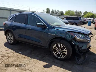 2020 Ford Escape SEL with VIN 1FMCU9H62LUB18204, listed as a Copart auction lot 61348225 with 67,462 mi miles and Salvage title. Bid and sale history available at DreamBid. Image 4.
