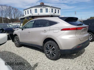 2021 Toyota Venza LE with VIN JTEAAAAH5MJ054790, listed as a Copart auction lot 47675555 with 42,120 mi miles and Salvage Title. Bid and sale history available at carsss.com. Image 2.