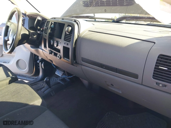 2011 Chevrolet Silverado 1500 Work Truck with VIN 1GCNKPEA9BZ336268, listed as a IAAI auction lot 41179876 with 191,393 mi miles. Bid and sale history available at carsss.com. Image 5.
