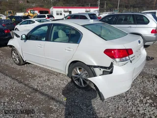 2013 Subaru Legacy 2.5i Limited with VIN 4S3BMBP68D3004546, listed as a IAAI auction lot 41964921 with 77,777 mi miles. Bid and sale history available at carsss.com. Image 3.