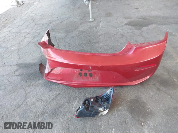 2017 Mitsubishi Mirage ES z VIN ML32A3HJ2HH021629, wystawiony jako IAAI lot #42666655 z przebiegiem 158 157 mil mil oraz . Historia ofert i sprzedaży dostępna na DreamBid. Obrazek 12.