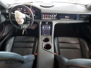 2022 Porsche Taycan z VIN WP0AA2Y1XNSA12181, wystawiony jako Copart lot #45683155 z przebiegiem 25 991 mil mil oraz Nie do naprawy • Non repairable. Historia ofert i sprzedaży dostępna na DreamBid. Obrazek 8.
