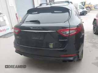 2019 Maserati Levante S z VIN ZN661YUS0KX335883, wystawiony jako IAAI lot #41575823 z przebiegiem 71 080 mil mil oraz . Historia ofert i sprzedaży dostępna na DreamBid. Obrazek 16.