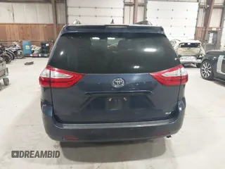 2018 Toyota Sienna XLE Auto Access Seat с VIN 5TDYZ3DC0JS943986, выставлен на аукционе IAAI как лот 42127483 с пробегом 71 515 миль миль и . История ставок и продаж доступна на DreamBid. Изображение 16.