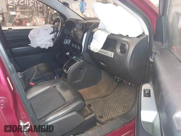 2017 Jeep Compass Latitude with VIN 1C4NJDEB5HD191178, listed as a IAAI auction lot 41211543 with 116,130 mi miles and . Bid and sale history available at DreamBid. Image 5.