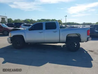 2012 Chevrolet Silverado 1500 LT with VIN 3GCPCSE00CG280478, listed as a IAAI auction lot 41894193 with 216,284 mi miles. Bid and sale history available at carsss.com. Image 15.
