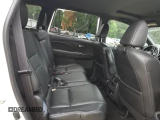 2019 Honda Passport Elite with VIN 5FNYF8H00KB005305, listed as a Copart auction lot 63369345 with 49,267 mi miles and Salvage title. Bid and sale history available at DreamBid. Image 11.