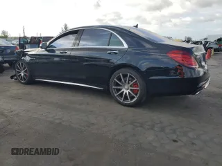 2015 Mercedes-Benz S 63 AMG z VIN WDDUG7JB1FA126253, wystawiony jako Copart lot #57469775 z przebiegiem 58 632 mil mil oraz Szkody całkowita. Historia ofert i sprzedaży dostępna na DreamBid. Obrazek 2.