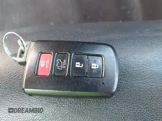 2018 Toyota Highlander SE with VIN 5TDKZRFH7JS531369, listed as a IAAI auction lot 42671645 with 130,222 mi miles and . Bid and sale history available at DreamBid. Image 11.