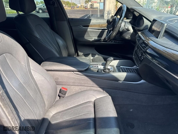 2016 BMW X6 xDrive35i with VIN 5UXKU2C50G0N83825, listed as a Copart auction lot 49332395 with 113,908 mi miles and Salvage Title. Bid and sale history available at carsss.com. Image 5.