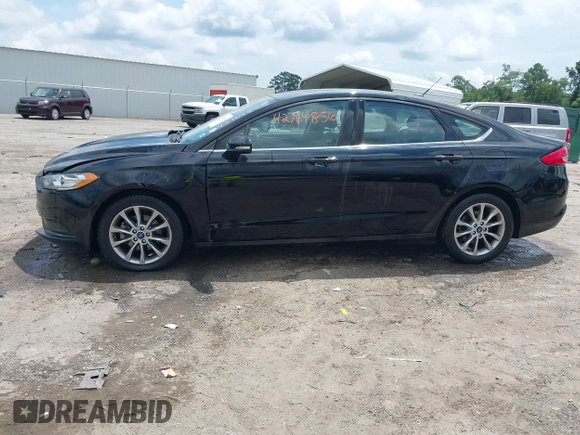 2017 Ford Fusion SE z VIN 3FA6P0H71HR363643, wystawiony jako IAAI lot #42764856 z przebiegiem 82 805 mil mil oraz . Historia ofert i sprzedaży dostępna na DreamBid. Obrazek 14.