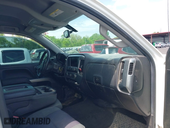 2015 Chevrolet Silverado 1500 LT with VIN 3GCUKREC1FG392218, listed as a IAAI auction lot 42094309 with 140,915 mi miles and . Bid and sale history available at DreamBid. Image 5.