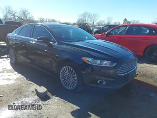 2013 Ford Fusion Titanium Hybrid with VIN 3FA6P0RU5DR339716, listed as a IAAI auction lot 41405835 with 197,840 mi miles. Bid and sale history available at carsss.com. Image 1.