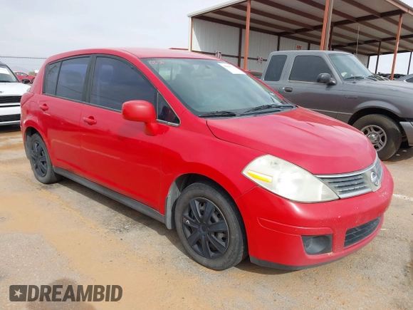 2007 Nissan Versa 1.8 S with VIN 3N1BC13E47L415240, listed as a IAAI auction lot 41890737 with 295,571 mi miles. Bid and sale history available at carsss.com. Image 1.