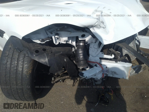 2018 Jaguar F-Type with VIN SAJD51EEXJCK54393, listed as a IAAI auction lot 41030134 with Not Provided miles and . Bid and sale history available at DreamBid. Image 6.