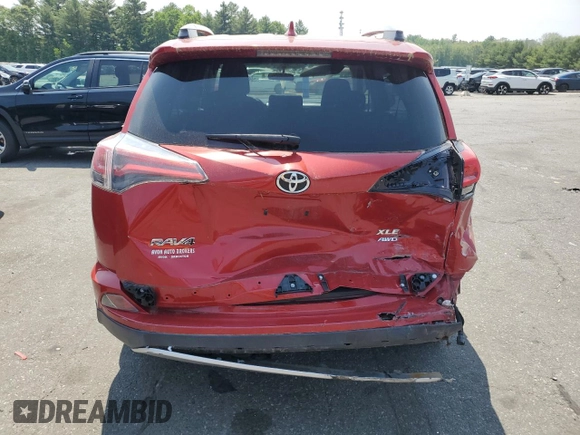 2016 Toyota RAV4 XLE z VIN JTMRFREV9GJ089196, wystawiony jako Copart lot #59886465 z przebiegiem Nie podano mil oraz Szkoda całkowita • Salvage title. Historia ofert i sprzedaży dostępna na DreamBid. Obrazek 6.