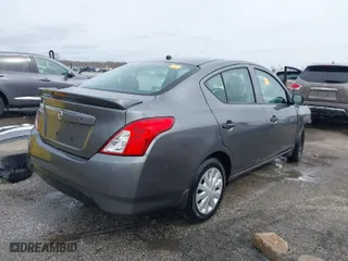 2017 Nissan Versa Sedan SV with VIN 3N1CN7AP4HL895626, listed as a IAAI auction lot 41542244 with 115,687 mi miles. Bid and sale history available at carsss.com. Image 4.
