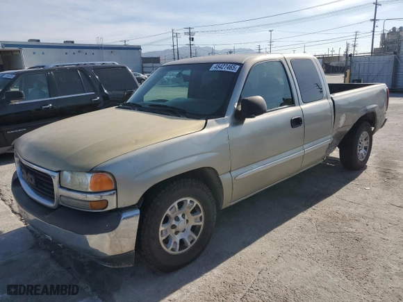 2002 GMC Sierra 1500 SLE with VIN 2GTEC19V221182809, listed as a Copart auction lot 45427465 with 224,191 mi miles and Salvage Title. Bid and sale history available at carsss.com. Image 1.