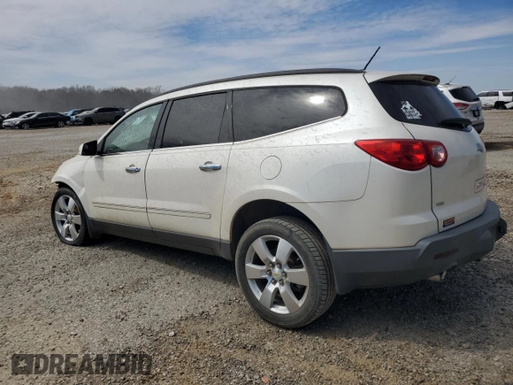 2012 Chevrolet Traverse LTZ z VIN 1GNKVLED3CJ199638, wystawiony jako Copart lot #50162545 z przebiegiem Nie podano mil oraz Czysty tytuł • Clean title. Historia ofert i sprzedaży dostępna na DreamBid. Obrazek 2.