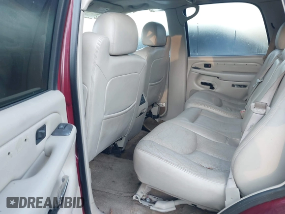 2005 Cadillac Escalade z VIN 1GYEC63T45R130737, wystawiony jako IAAI lot #41668213 z przebiegiem 242 755 mil mil oraz . Historia ofert i sprzedaży dostępna na DreamBid. Obrazek 8.