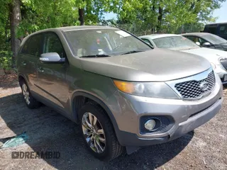 2011 Kia Sorento EX with VIN 5XYKU4A20BG027684, listed as a IAAI auction lot 42094876 with 1 mi miles. Bid and sale history available at carsss.com. Image 1.