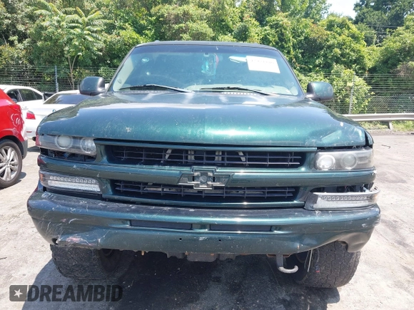 2003 Chevrolet Tahoe Z71 with VIN 1GNEK13Z33R245611, listed as a IAAI auction lot 42481140 with 260,757 mi miles and . Bid and sale history available at DreamBid. Image 12.