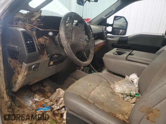 2022 Ford F-250 XL with VIN 1FT7X2B67NEF13442, listed as a Copart auction lot 79083784 with Not Provided miles and Salvage Title. Bid and sale history available at DreamBid. Image 8.