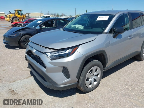 2024 Toyota RAV4 LE with VIN 2T3F1RFV5RC427974, listed as a IAAI auction lot 42648963 with 39,813 mi miles and . Bid and sale history available at DreamBid. Image 17.