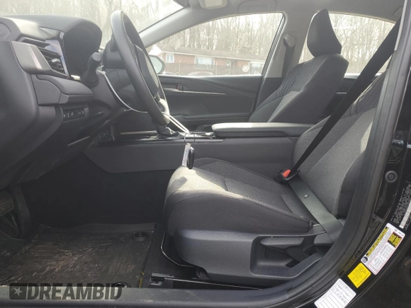 2025 Toyota Camry LE with VIN 4T1DAACK9SU093920, listed as a Copart auction lot 50157745 with 2,088 mi miles and Non Repairable. Bid and sale history available at DreamBid. Image 7.
