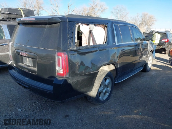 2018 GMC Yukon XL SLT with VIN 1GKS2GKC4JR353846, listed as a IAAI auction lot 41258231 with 74,073 mi miles. Bid and sale history available at carsss.com. Image 4.