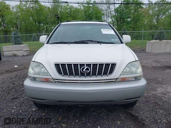 2001 Lexus RX 300 with VIN JTJHF10U310224517, listed as a IAAI auction lot 42201571 with 144,306 mi miles. Bid and sale history available at carsss.com. Image 6.