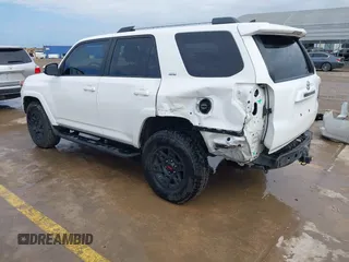 2015 Toyota 4Runner Limited with VIN JTEBU5JR3F5214950, listed as a IAAI auction lot 41449391 with 163,030 mi miles and . Bid and sale history available at DreamBid. Image 3.
