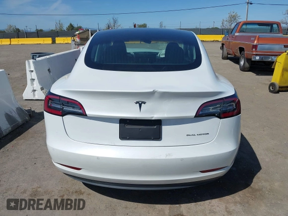 2020 Tesla Model 3 Long Range with VIN 5YJ3E1EB4LF619754, listed as a IAAI auction lot 41920422 with 82,430 mi miles and . Bid and sale history available at DreamBid. Image 15.