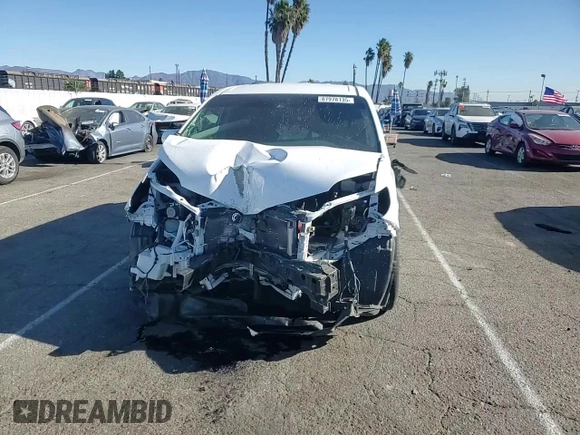 2020 Toyota Sienna SE with VIN 5TDXZ3DC9LS030514, listed as a Copart auction lot 87978135 with 40,316 mi miles and Salvage Title. Bid and sale history available at carsss.com. Image 12.
