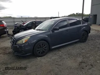 2013 Subaru Legacy 2.5i z VIN 4S3BMBA61D3040801, wystawiony jako Copart lot #60308665 z przebiegiem 152 787 mil mil oraz Szkoda całkowita • Salvage title. Historia ofert i sprzedaży dostępna na DreamBid. Obrazek 1.