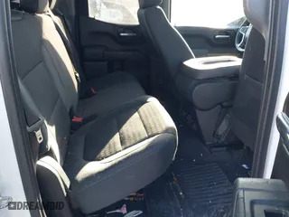 2019 Chevrolet Silverado 1500 LT with VIN 1GCRYDED0KZ318072, listed as a IAAI auction lot 41417733 with 100,774 mi miles. Bid and sale history available at carsss.com. Image 8.