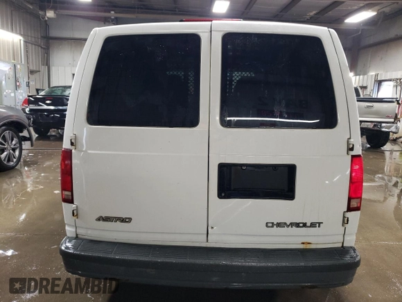 2003 Chevrolet Astro Cargo with VIN 1GCDM19X53B103984, listed as a Copart auction lot 46184145 with 214,147 mi miles and Salvage Title. Bid and sale history available at carsss.com. Image 6.