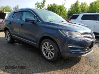 2017 Lincoln MKC Select with VIN 5LMCJ2D90HUL54709, listed as a Copart auction lot 59224785 with 70,318 mi miles and Clean title. Bid and sale history available at DreamBid. Image 4.