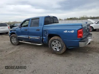 2005 Dodge Dakota z VIN 1D3HW58K85S142538, wystawiony jako Copart lot #50512325 z przebiegiem 269 856 mil mil oraz Czysty tytuł • Clean title. Historia ofert i sprzedaży dostępna na DreamBid. Obrazek 2.