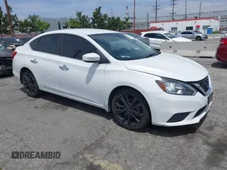 2019 Nissan Sentra SV z VIN 3N1AB7AP9KY289202, wystawiony jako IAAI lot #42247954 z przebiegiem 112 703 mil mil oraz . Historia ofert i sprzedaży dostępna na DreamBid. Obrazek 1.