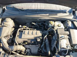 2016 Chevrolet Cruze Limited LT with VIN 1G1PE5SB2G7194424, listed as a IAAI auction lot 41773089 with 107,795 mi miles. Bid and sale history available at carsss.com. Image 6.