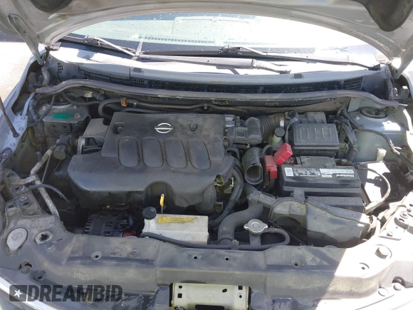 2008 Nissan Versa S z VIN 3N1BC13E88L387251, wystawiony jako IAAI lot #41851577 z przebiegiem 275 098 mil mil oraz . Historia ofert i sprzedaży dostępna na DreamBid. Obrazek 10.