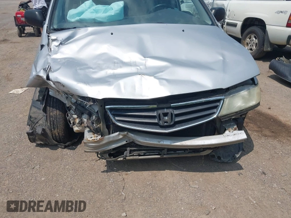 2004 Honda Odyssey LX with VIN 5FNRL18504B129349, listed as a IAAI auction lot 42393492 with 243,232 mi miles and . Bid and sale history available at DreamBid. Image 6.