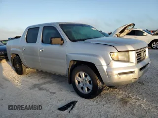 2006 Honda Ridgeline RTL with VIN 2HJYK16516H564293, listed as a Copart auction lot 77257964 with 173,856 mi miles and Salvage Title. Bid and sale history available at carsss.com. Image 4.