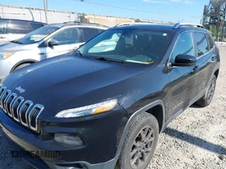 2016 Jeep Cherokee Latitude with VIN 1C4PJMCB2GW236835, listed as a IAAI auction lot 42698119 with 111,985 mi miles and . Bid and sale history available at DreamBid. Image 17.
