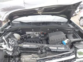 2018 Volkswagen Atlas SE z VIN 1V2KR2CAXJC517240, wystawiony jako IAAI lot #42361370 z przebiegiem 129 546 mil mil oraz . Historia ofert i sprzedaży dostępna na DreamBid. Obrazek 10.