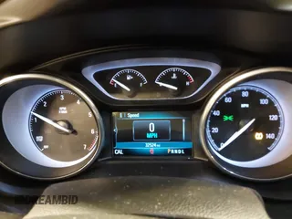 2019 Buick Envision Essence with VIN LRBFX2SA5KD042858, listed as a IAAI auction lot 41578001 with 32,524 mi miles and . Bid and sale history available at carsss.com. Image 7.