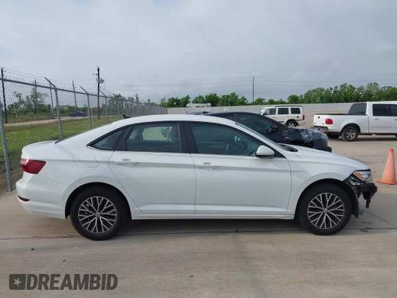 2021 Volkswagen Jetta S with VIN 3VWC57BU1MM003724, listed as a IAAI auction lot 42133428 with 109,329 mi miles and . Bid and sale history available at DreamBid. Image 13.