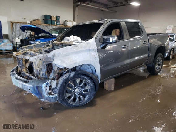 2022 Chevrolet Silverado 1500 LTD LT with VIN 1GCUYDET5NZ217177, listed as a Copart auction lot 46913785 with 0 mi miles and Salvage Title. Bid and sale history available at carsss.com. Image 1.